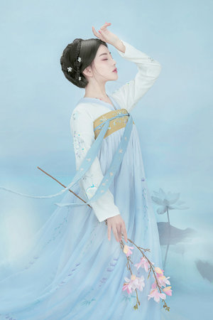 在世界的中心呼唤爱