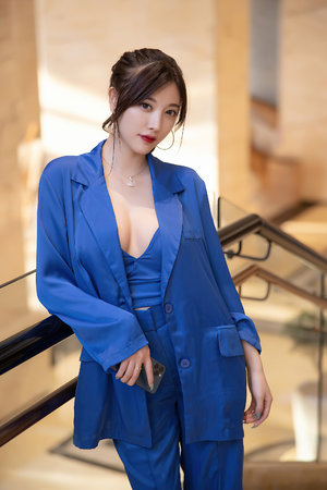 日韩超碰人人爽人人做妖精