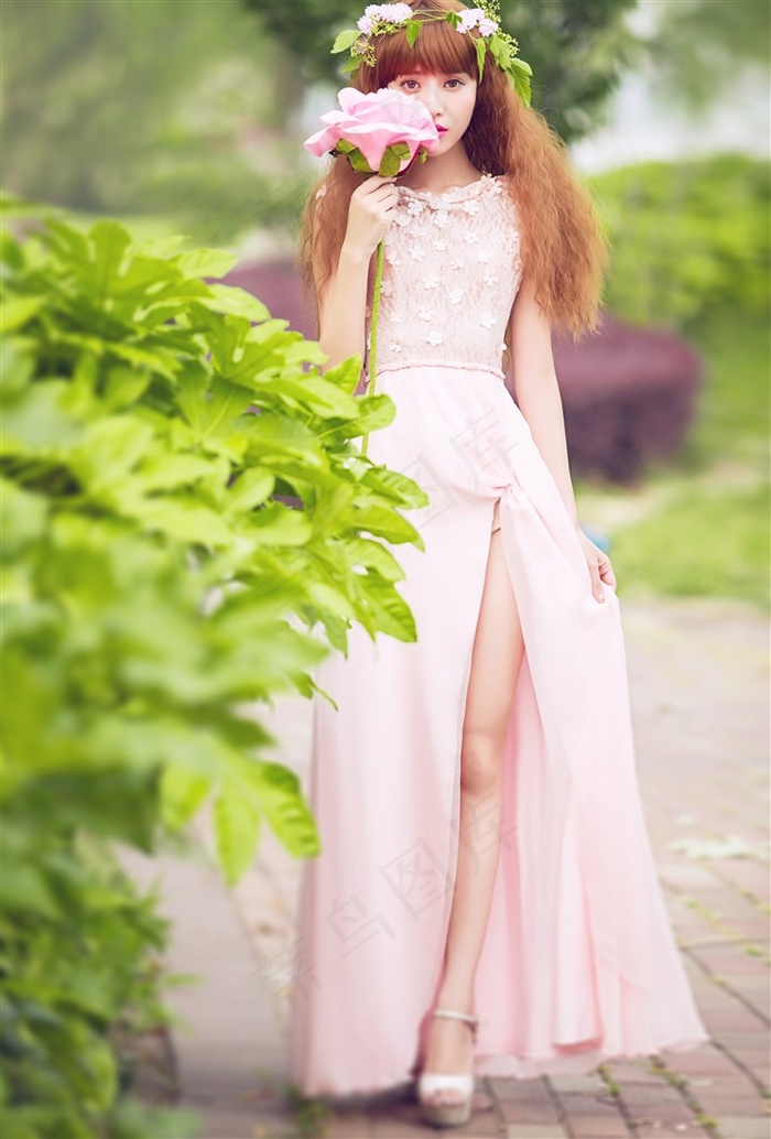 四个女仔三个bar粤语