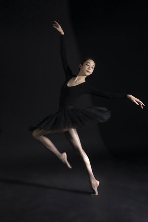 唐三和比比东乳液