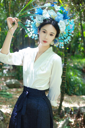 色爱无码A V 综合区