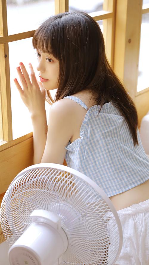 师傅不要啊洛灵犀