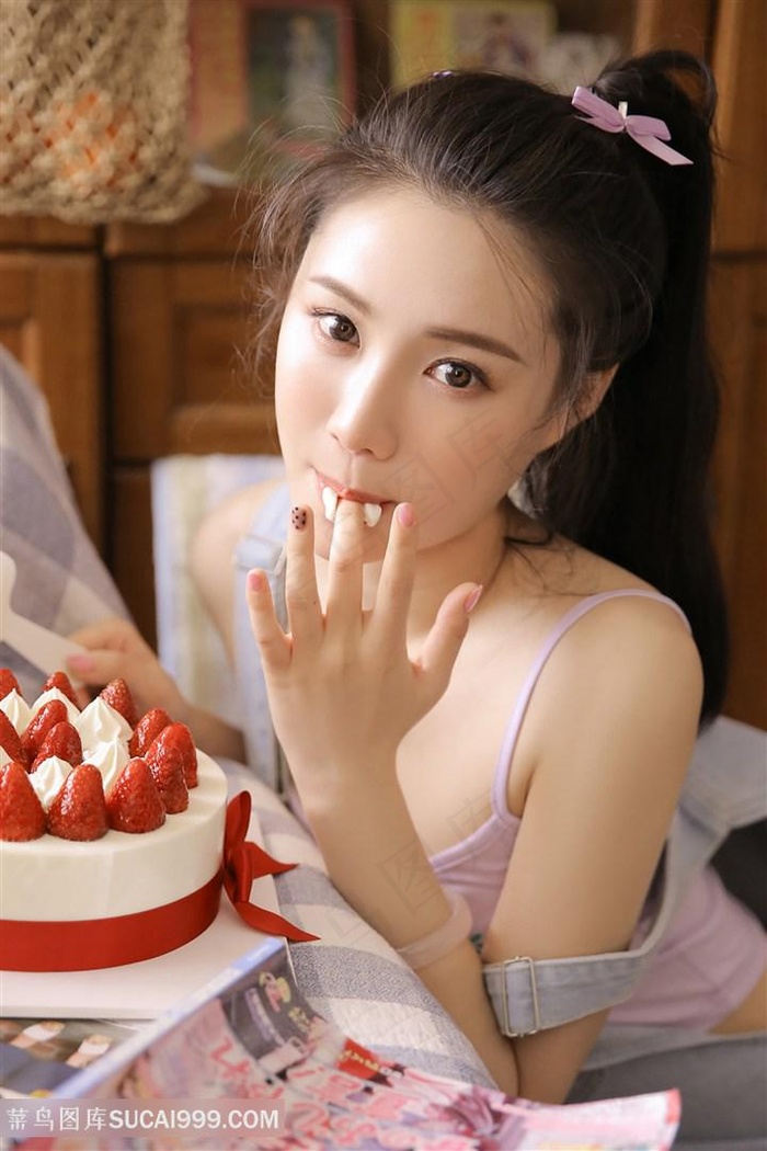 波多野结衣和邻居老人公