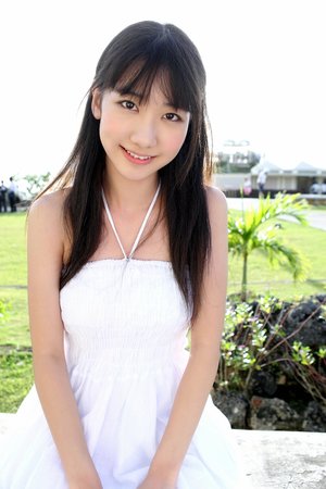 回乡大巴车最后一排